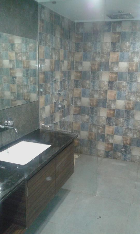 Hotel Comfort Bharuch Екстериор снимка