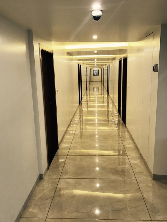 Hotel Comfort Bharuch Екстериор снимка